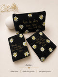 Black Daisy Faith Combo